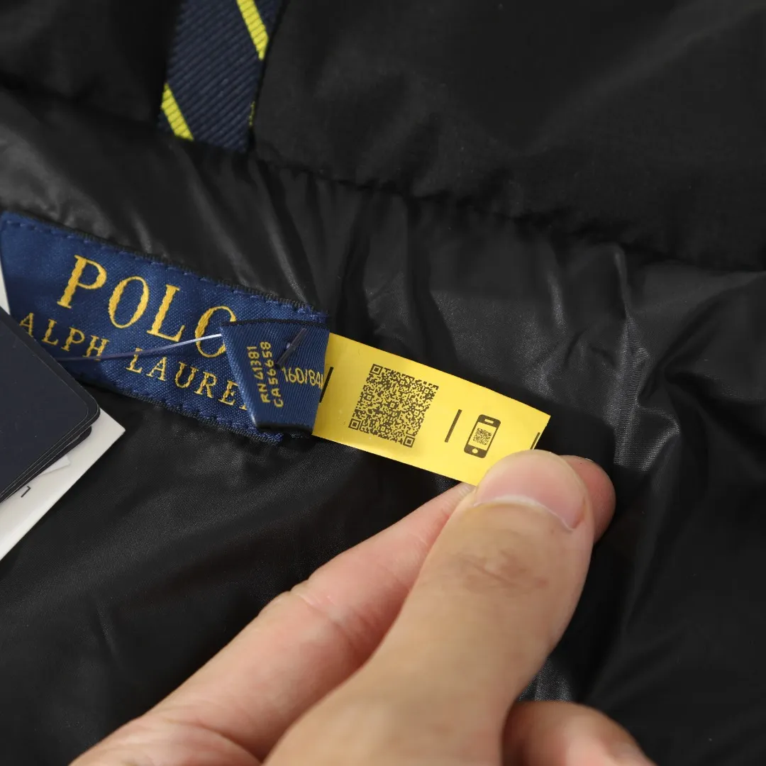 P490 #R51 Ralph Lauren winter new style for men and women, classic small logo waterproof pure down vest sleeveless official item number: RL14255 Full set of customized accessories, details determine success or failure.  - Accessories: Original hangtag, washed label + electroplated YK zipper logo, customized Laval Lauren zipper, full set of accessories - Same style for men and women. Color: Khaki, green, navy, black. Size: S M L